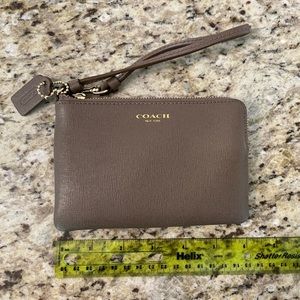 Small Coach Wristlet/Wallet
